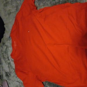 Red large Tommy Hilfiger t shirt